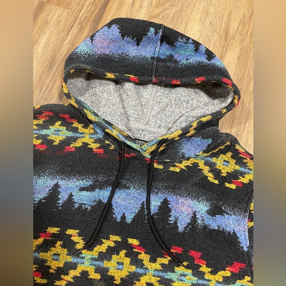 Brooklyn Cloth Men’s sz large Aztec hoodie - Picture 2 of 5